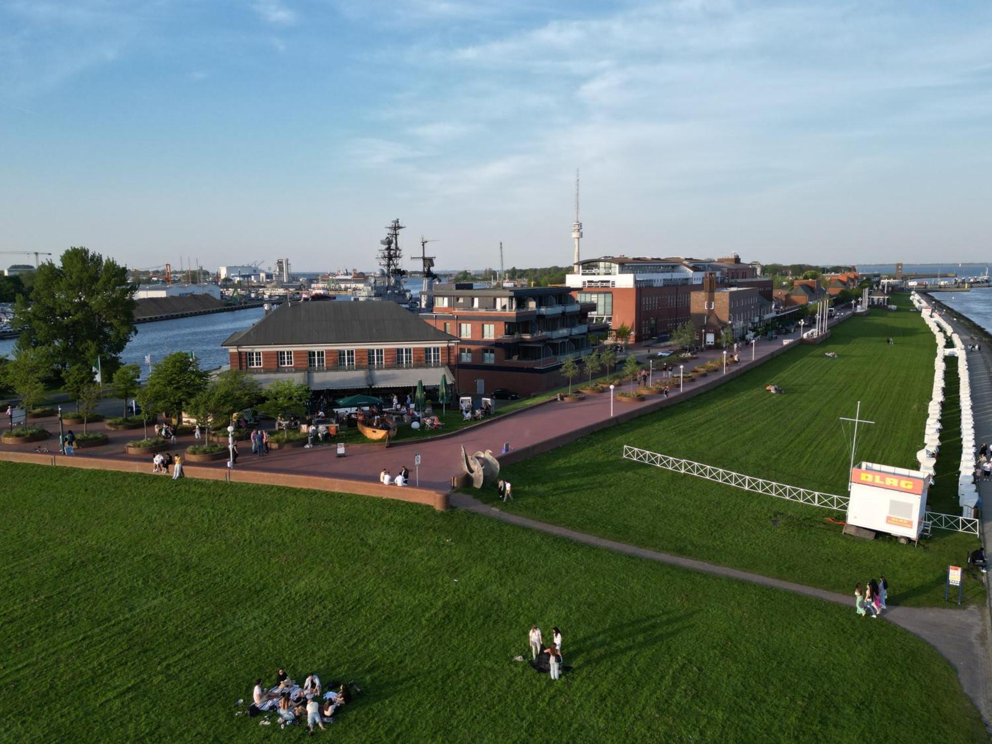 Strand-Apartment, Strandkorb, Meeresrauschen, Parkplatz Вилхелмсхафен Екстериор снимка